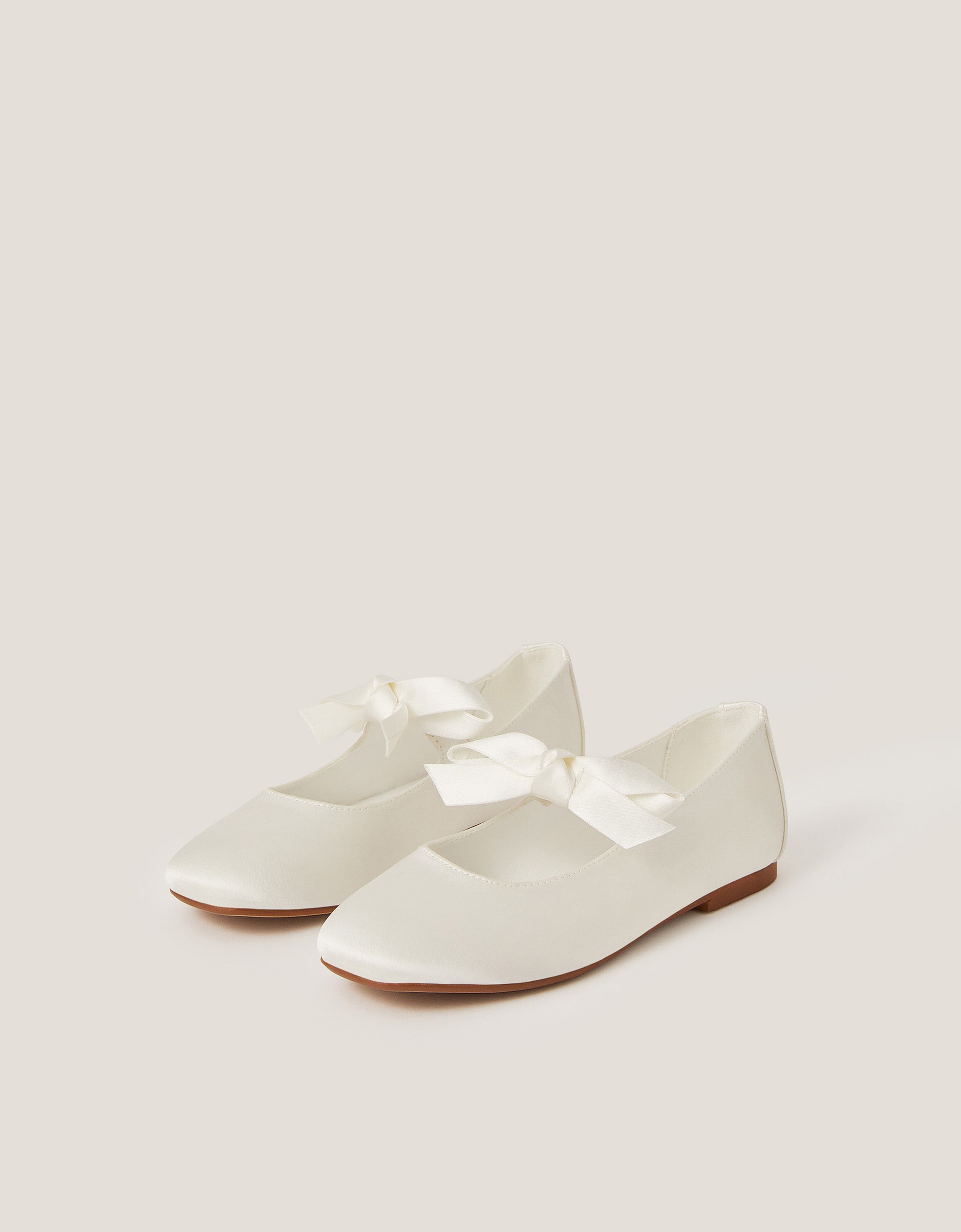 BALETANKE - IVORY SATIN FLAT