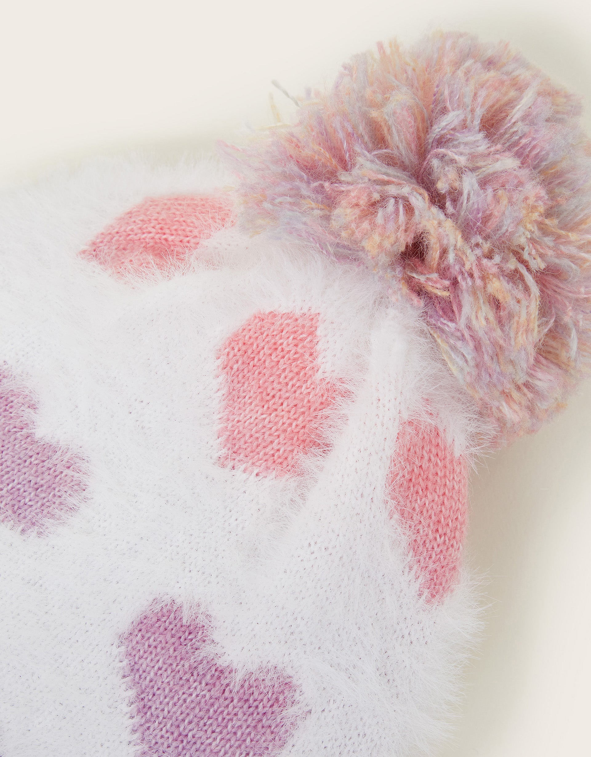 KAPA - NEON HEARTS FLUFFY POM HA