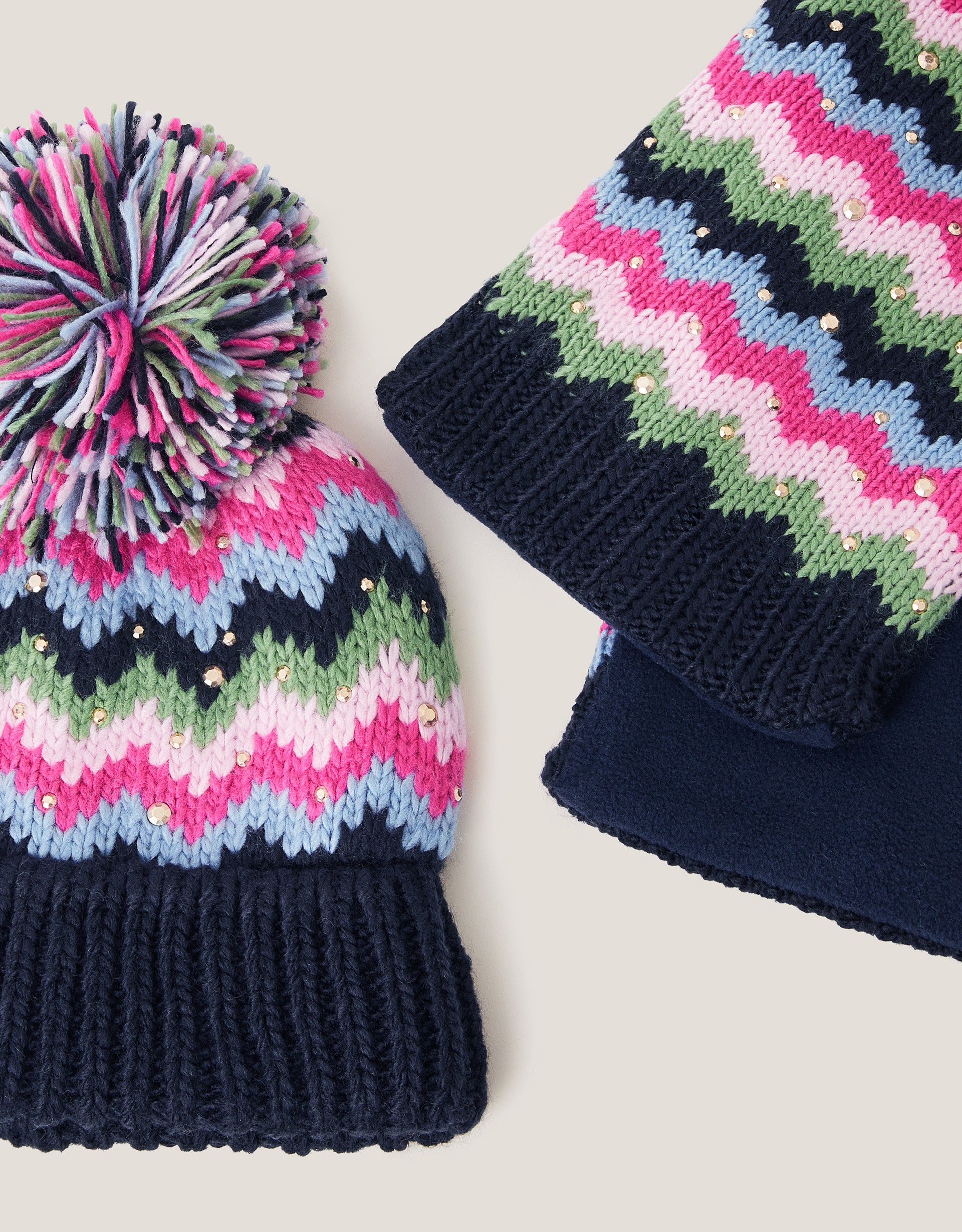 SET KAPA I SAL - ZIG ZAG SPARKLE HAT + SCA