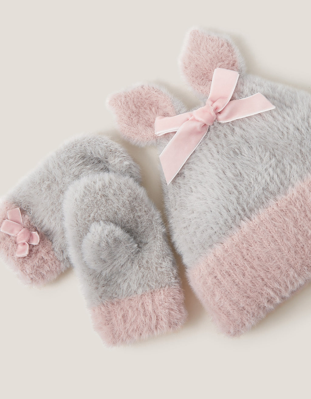 SET KAPA I RUKAVICE - BABY BUNNY HAT AND MITTEN