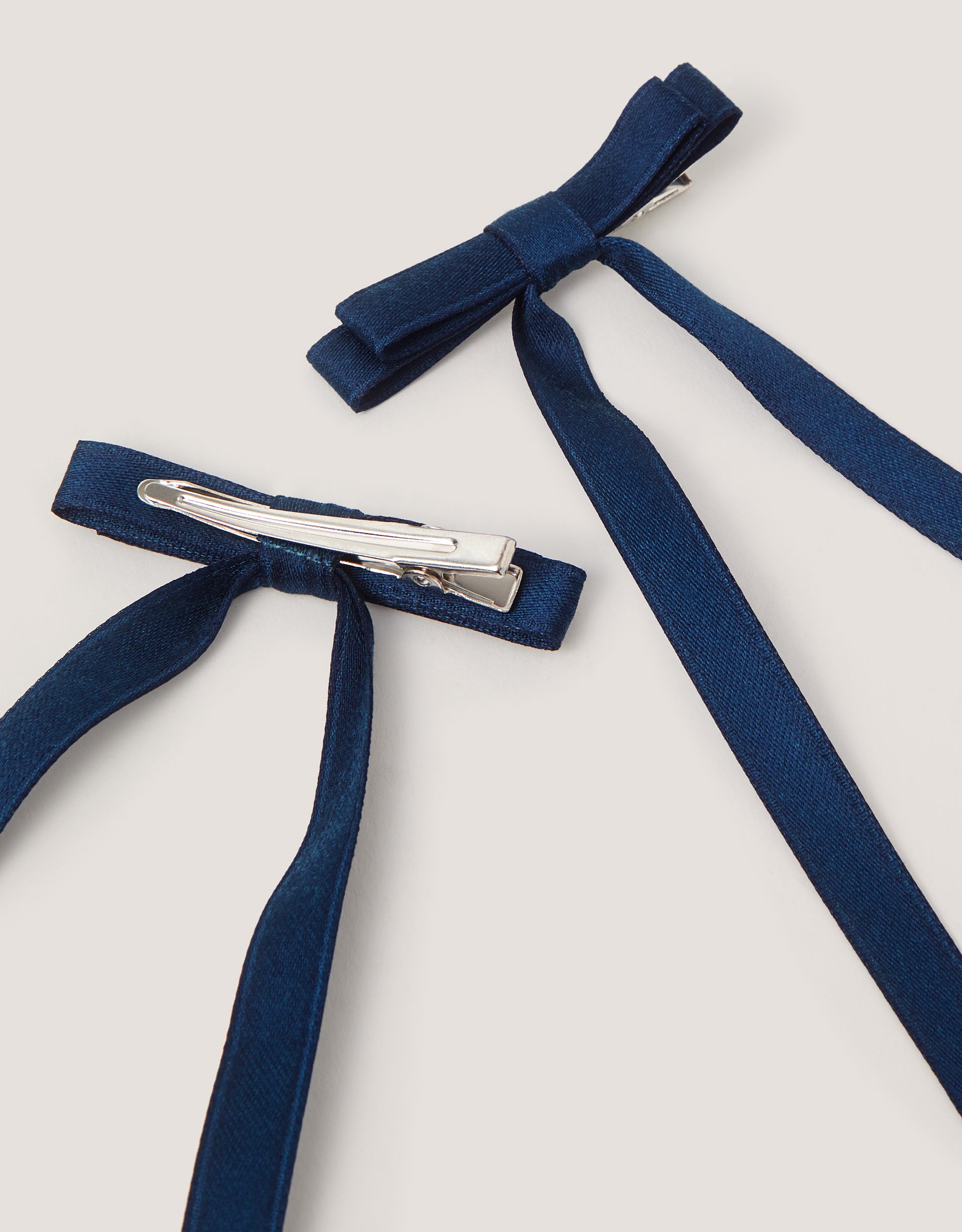 SET MAŠNI ZA KOSU - 2PK SCHOL SKINY BOW CLIPS