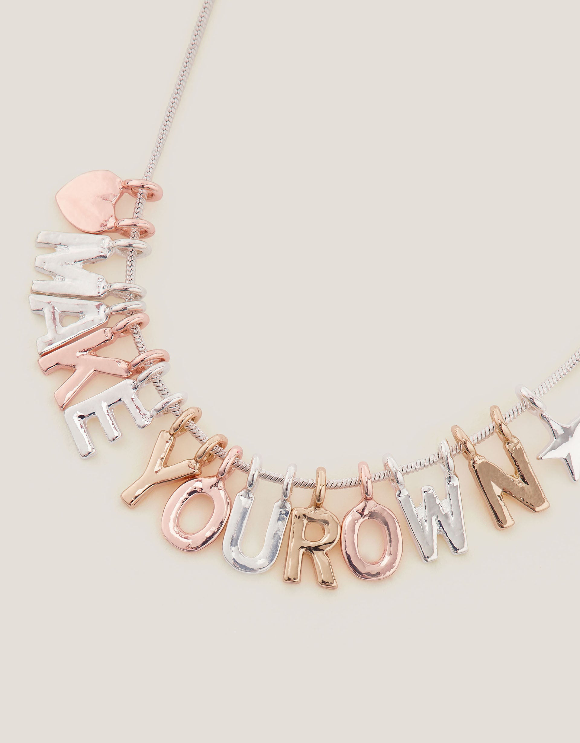 OGRLICA - LETTER CHARM JEWELRY SET