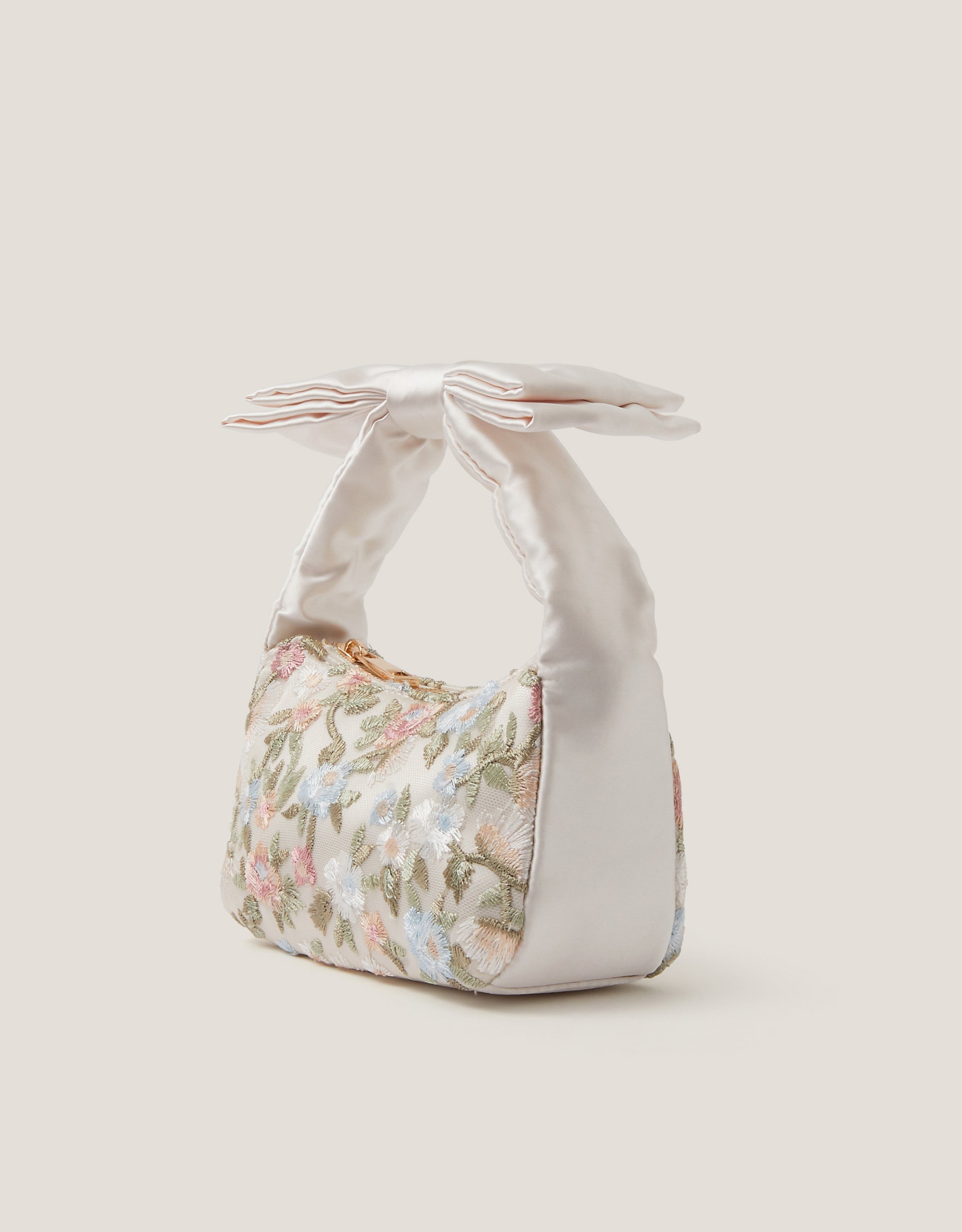 TORBA - EMBROIDERED BOW BAG