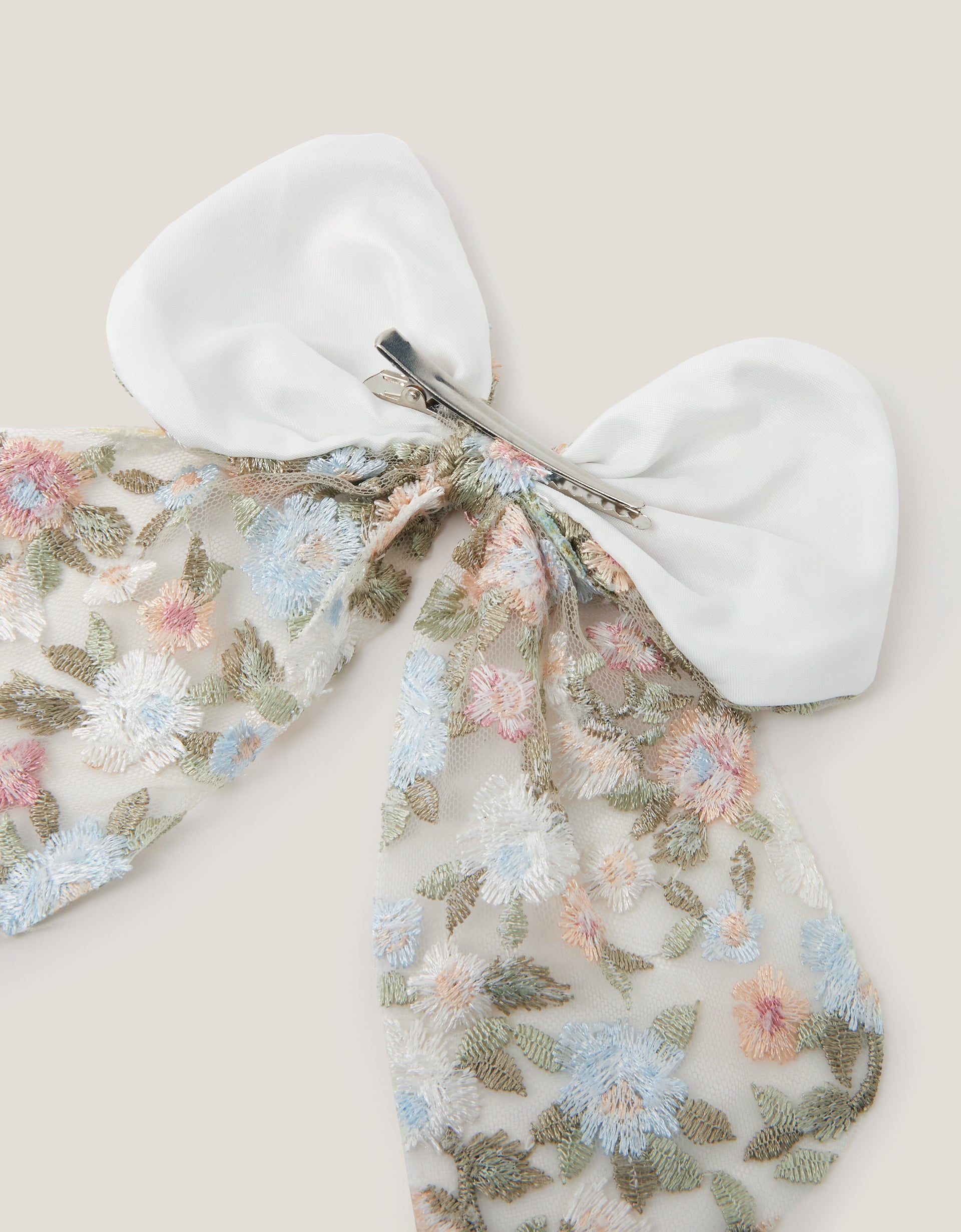 MAŠNA ZA KOSU - AZALEA EMB BOW CLIP