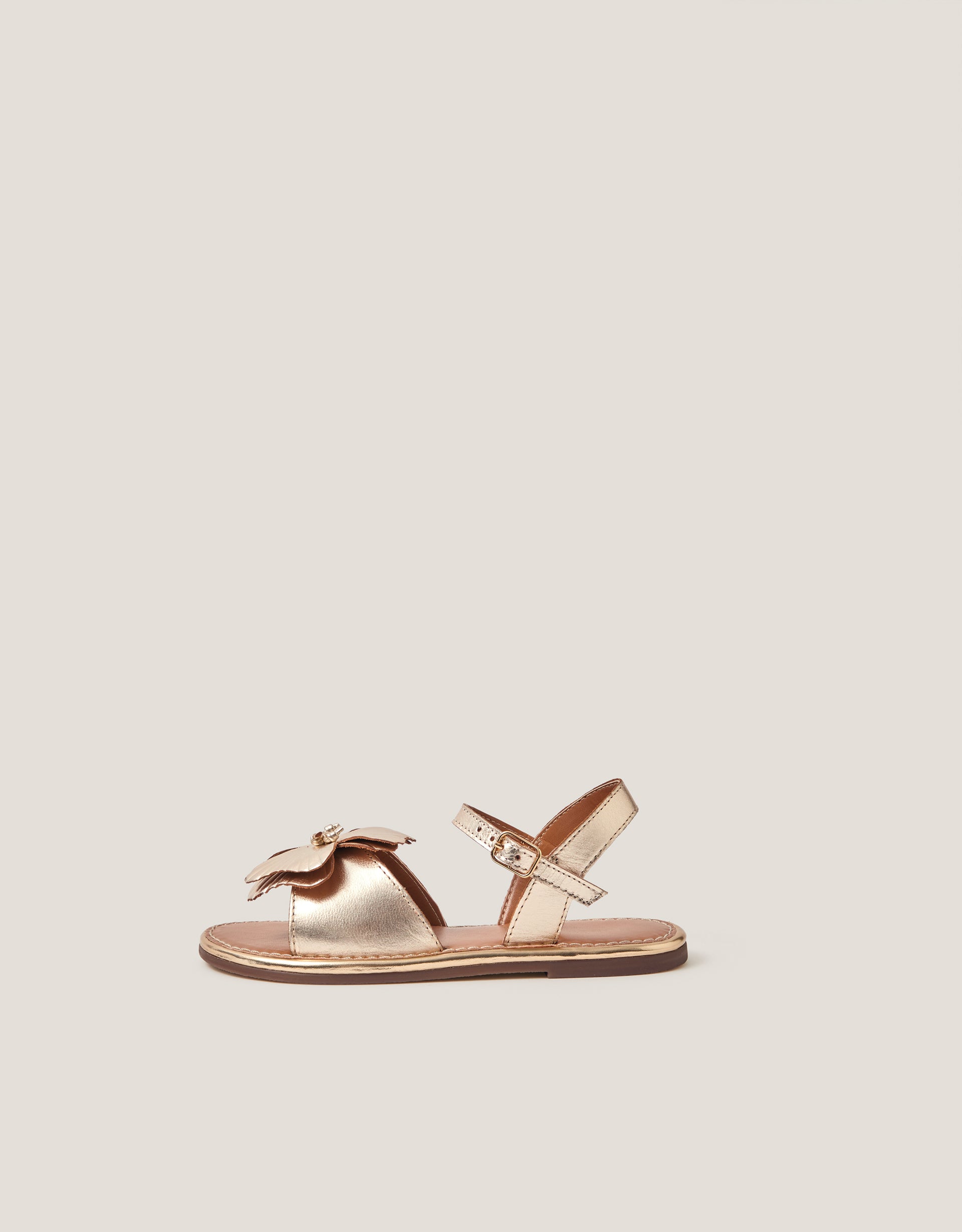 SANDALE - GOLD LEATHER FLWR SANDAL