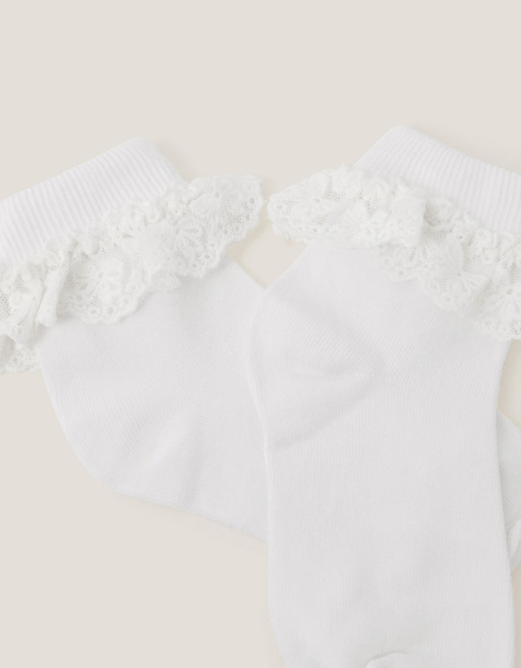 HULAHOPKE - GIRL WHITE FLOWER LA