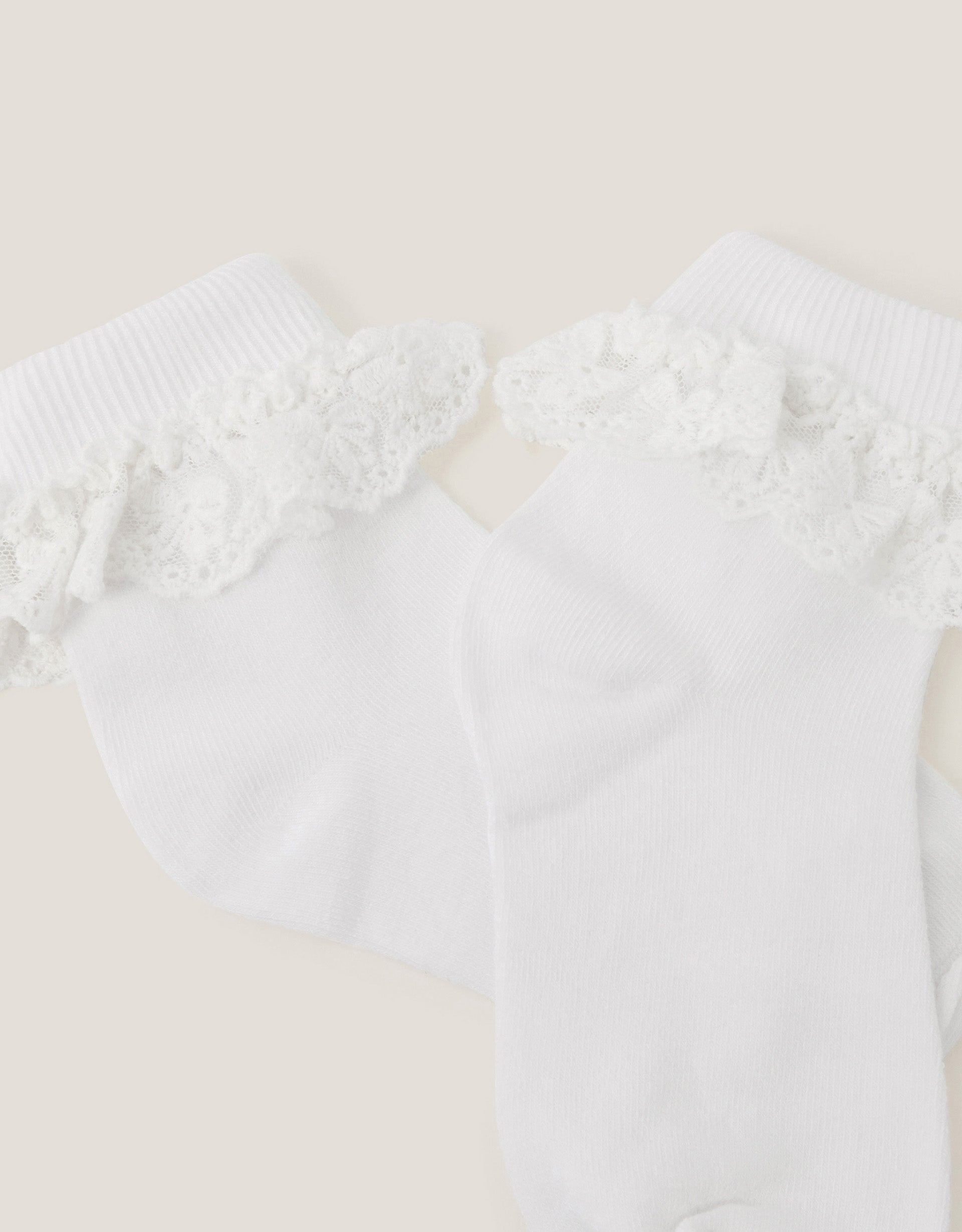 HULAHOPKE - GIRL WHITE FLOWER LA
