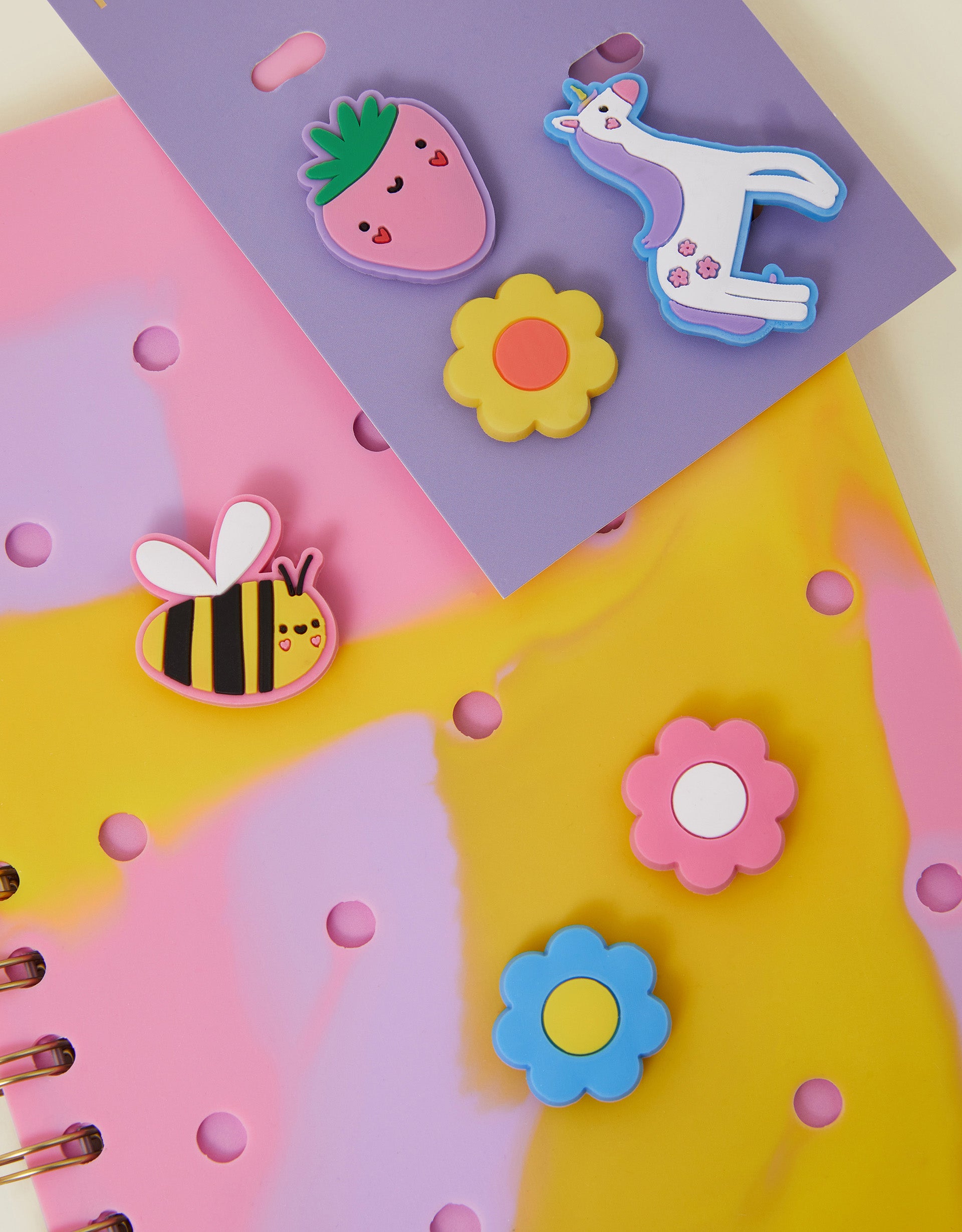 SVESKA - BADGE CHARM NOTEBOOK