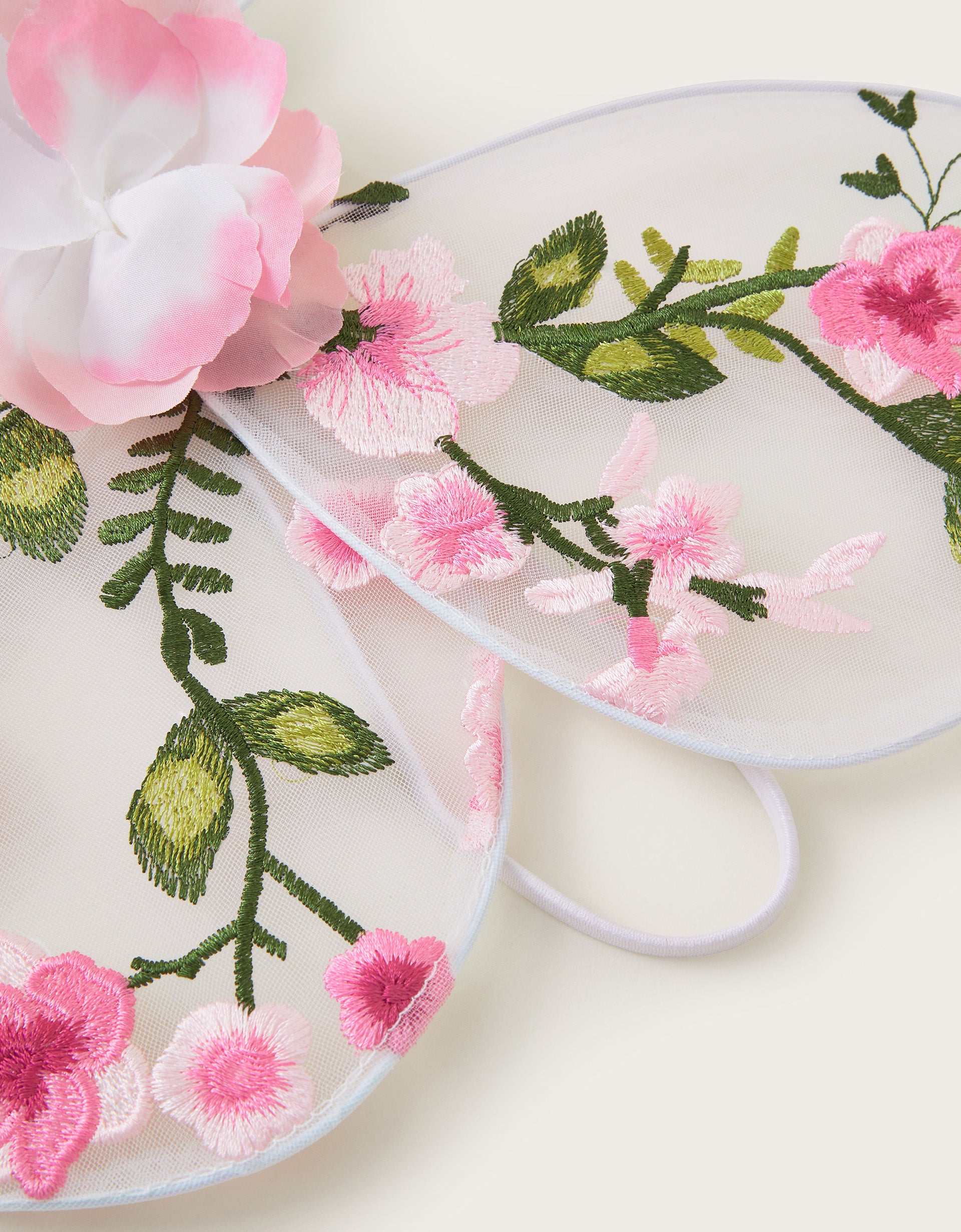 AKSESOAR - BEAUTIFUL EMBROIDERED WIN