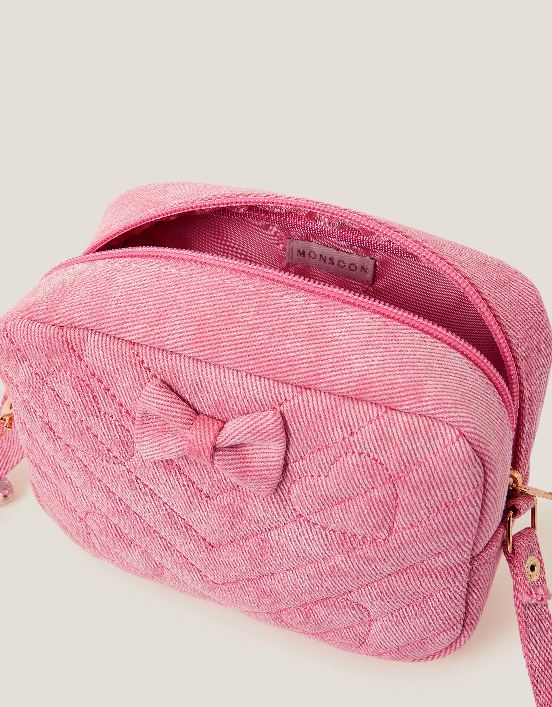 TORBA - QUILTED DENIM HEART BAG