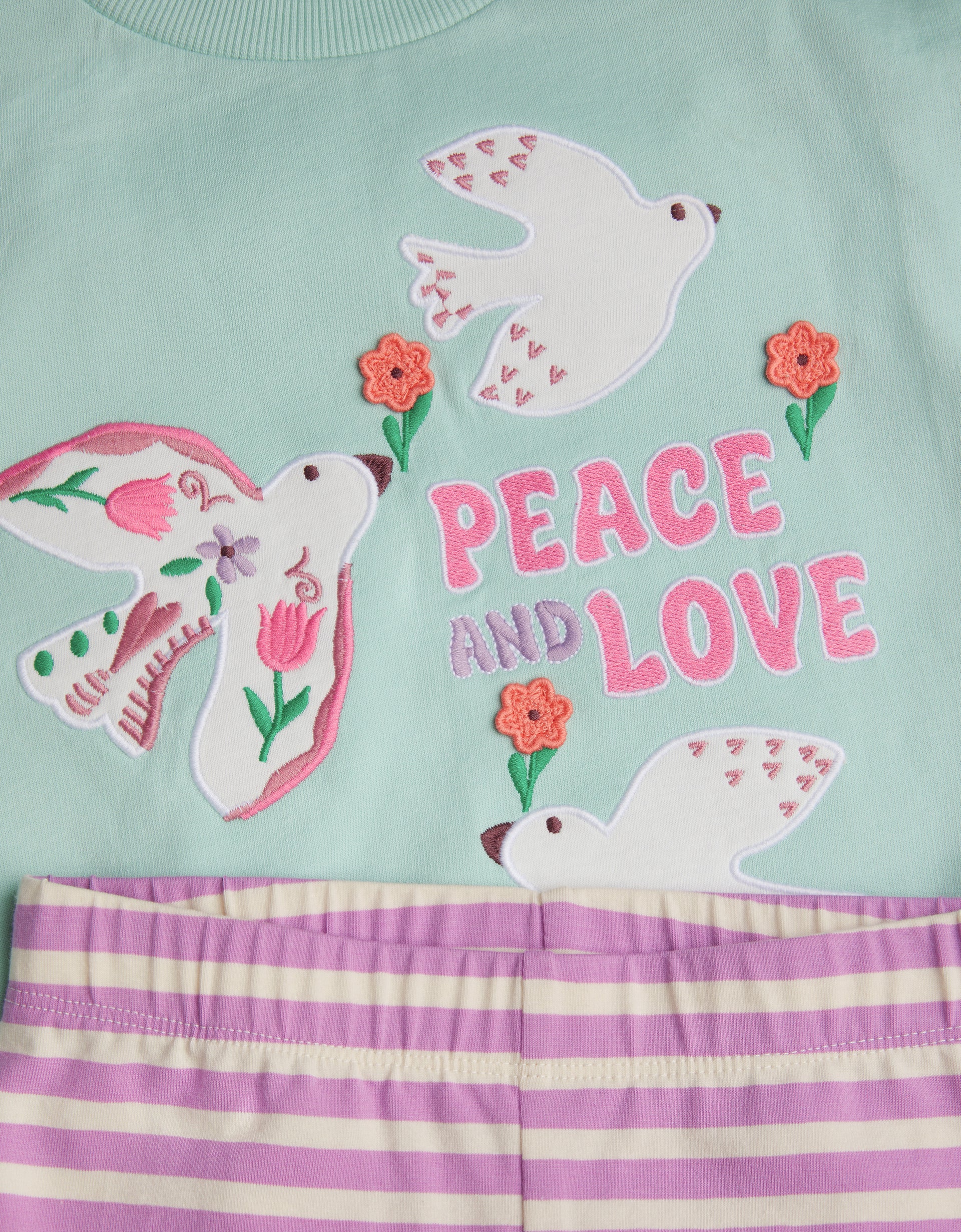 SET - PEACE AND LOVE SWEAT SET