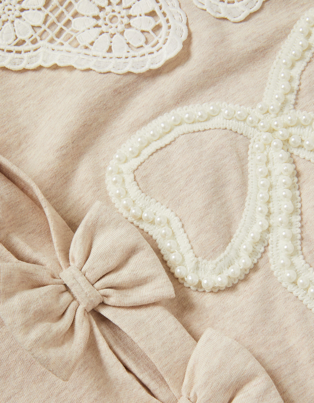 DUKS - LACE BOW PEARL COLL SWEAT