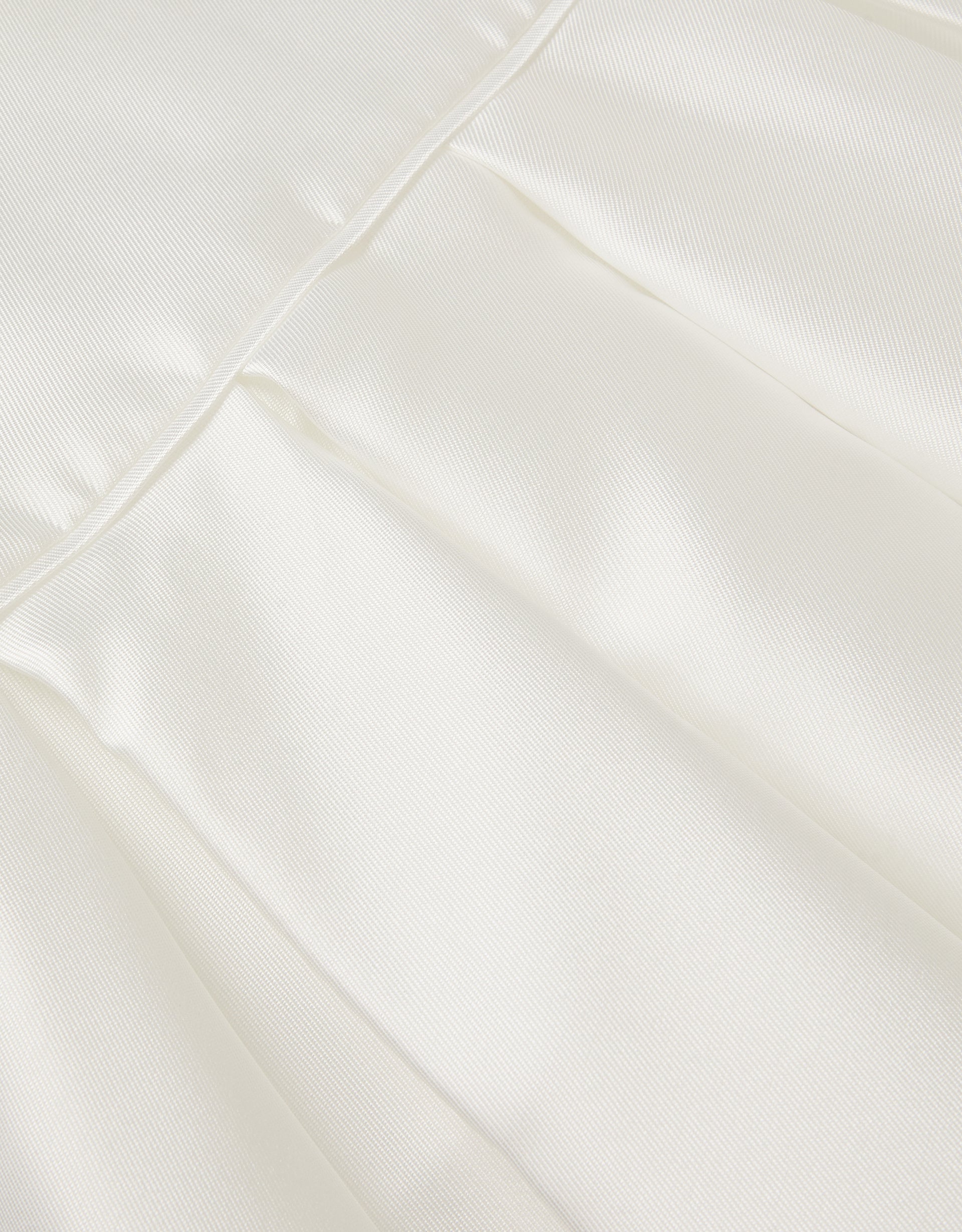 HALJINA - ISABELLA PEARL NECKLINE D