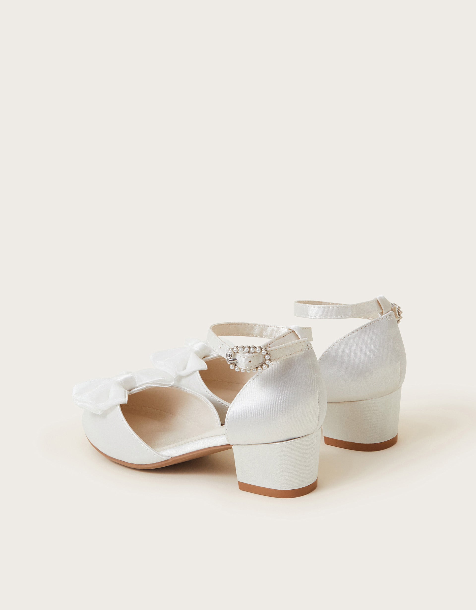 CIPELE - COMMUNION WHITE BOW HEEL