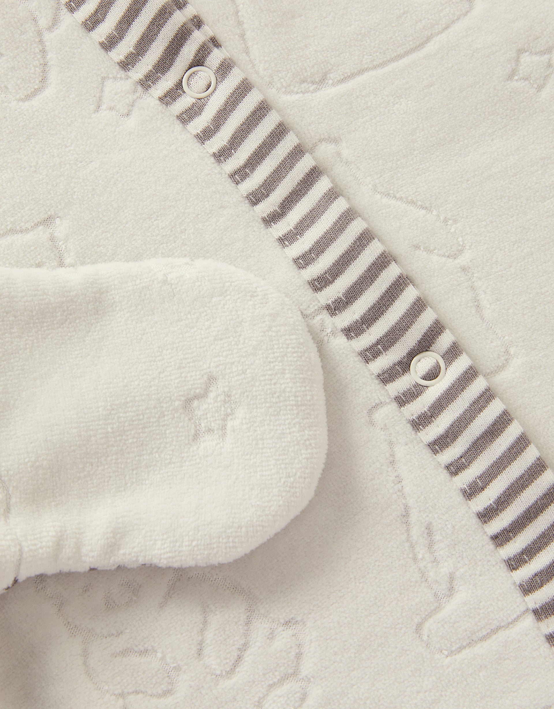 ZEKA - POLAR BEAR ALL IN ONE