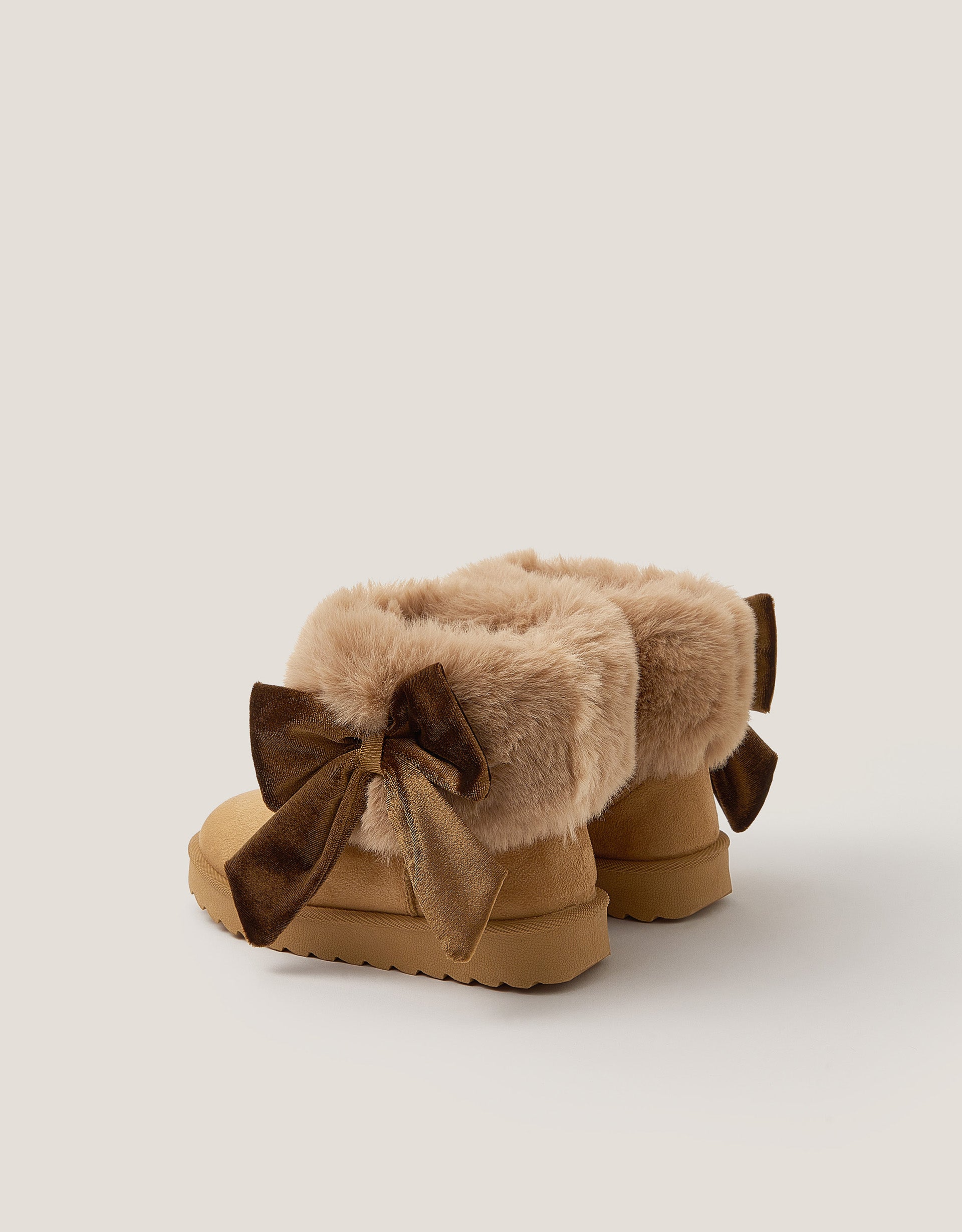CIZME - TAN FLUFFY BOW BOOT