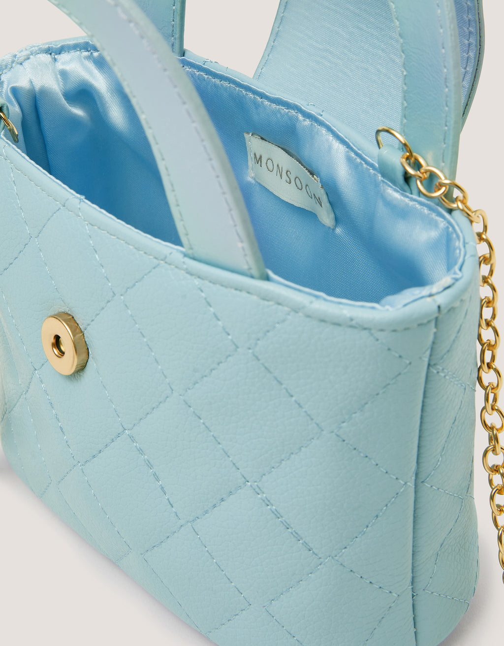 TORBA - QUILTED PEARL CHARM BAG