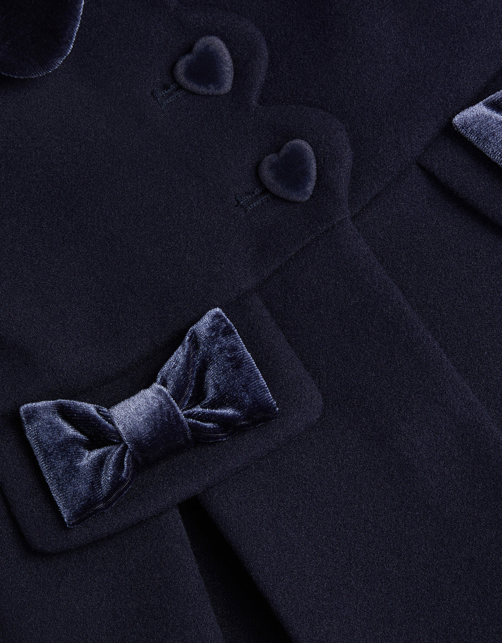 KAPUT - BABY SMART SCALLOPED COAT