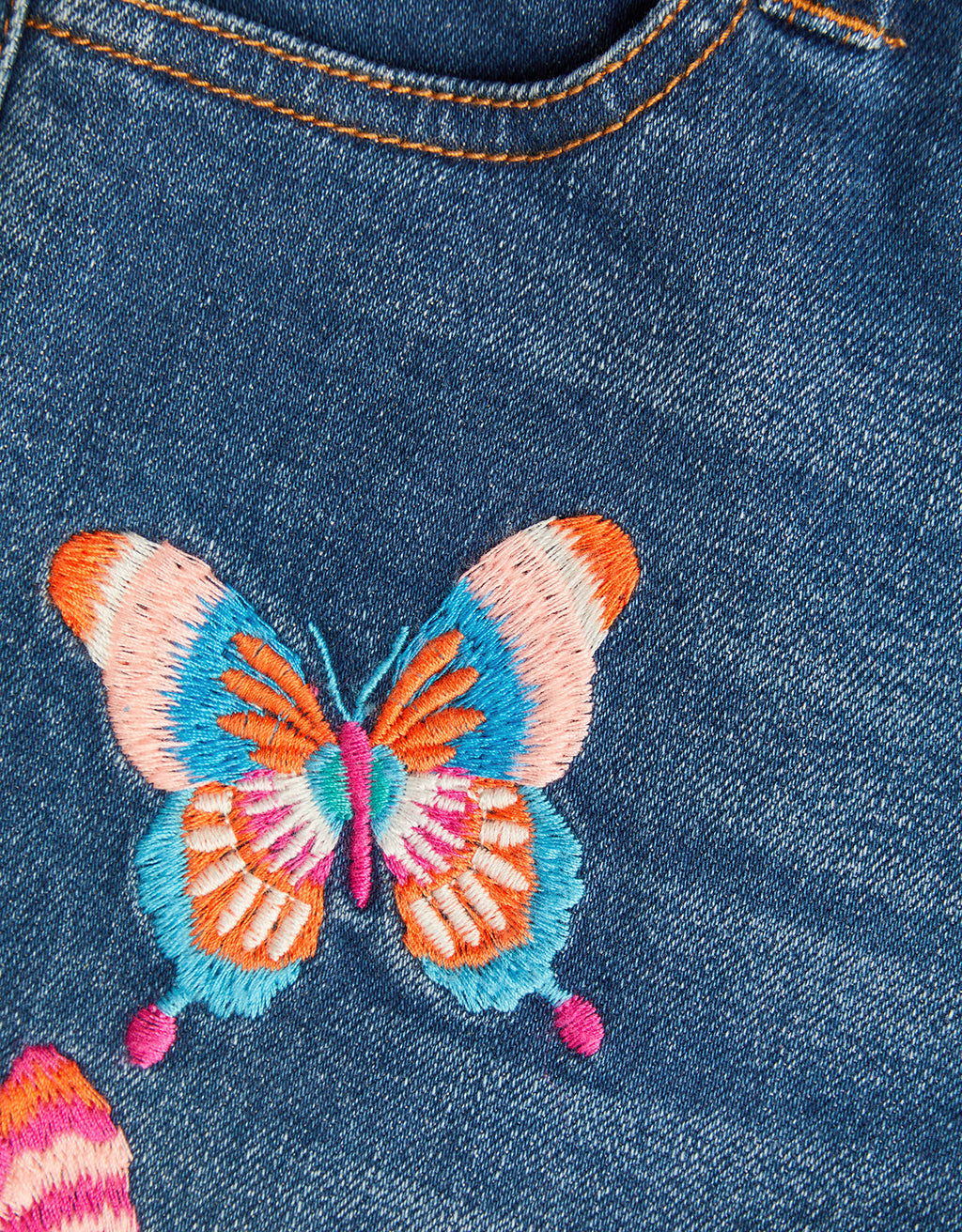 SORTS - BUTTERFLY EMB DENIM SHORT