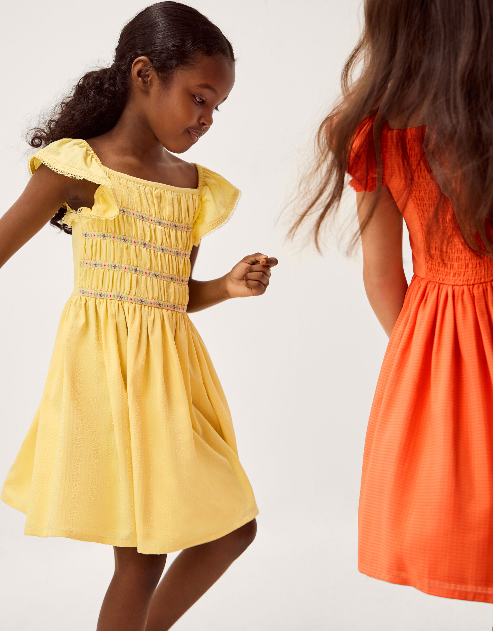HALJINA - YLLW TEXT SHIRR EPP DRESS