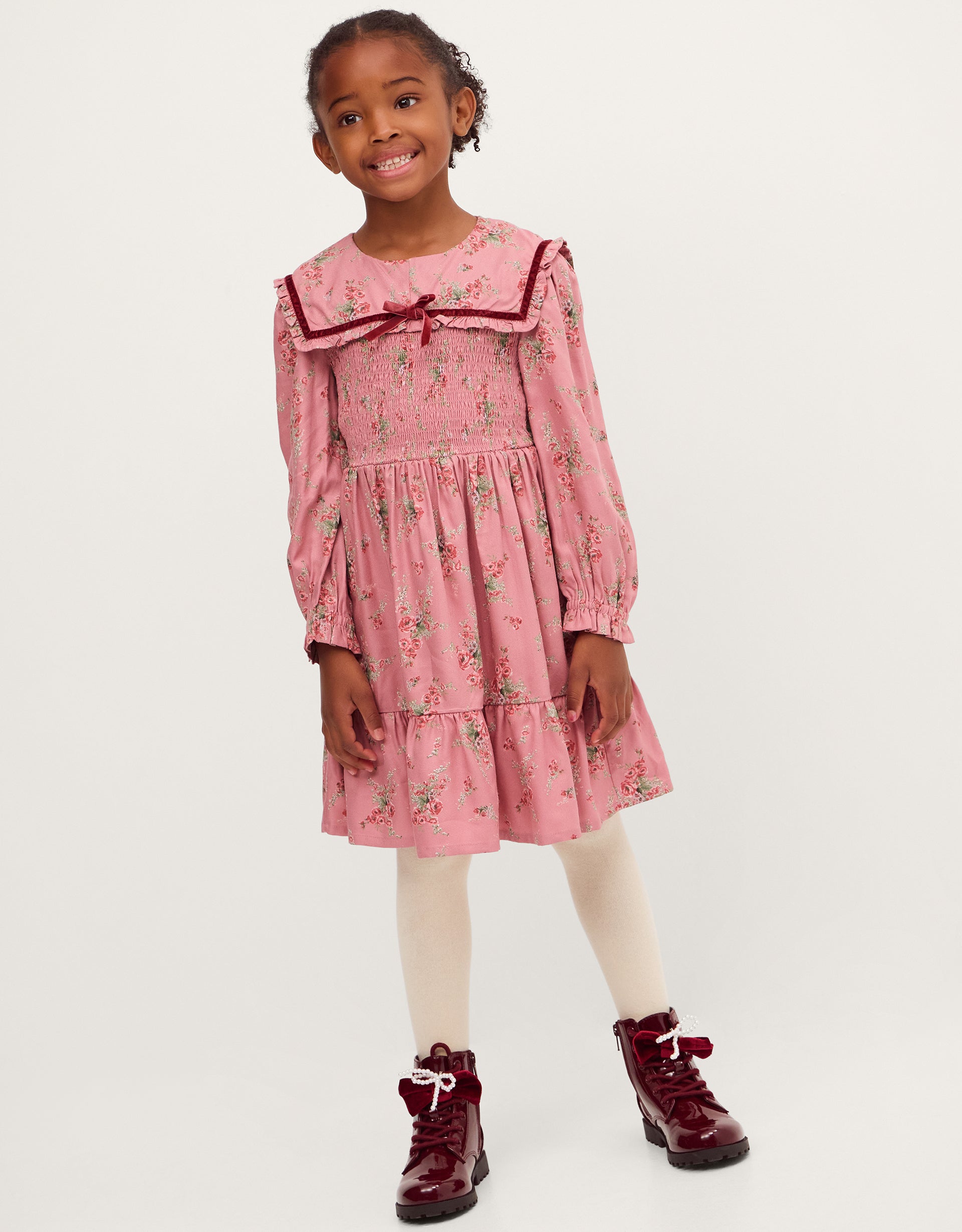 HALJINA - PNK DITSY COLARED LS DRES