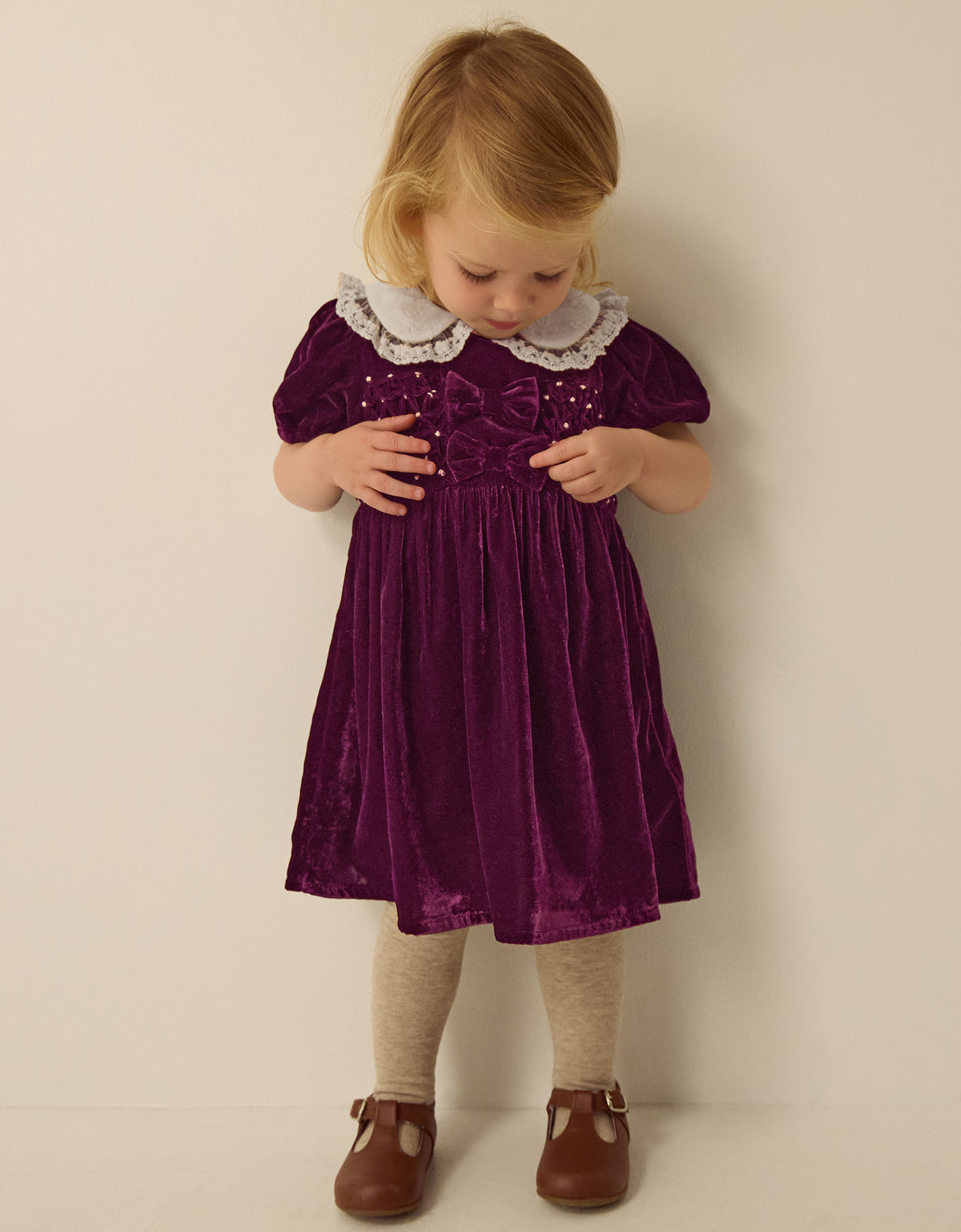 HALJINA - BBY VLVT COLAR SMCKD DRES