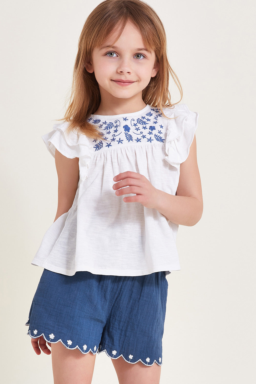 SET - EMBROIDERED TOP&SHORT SET